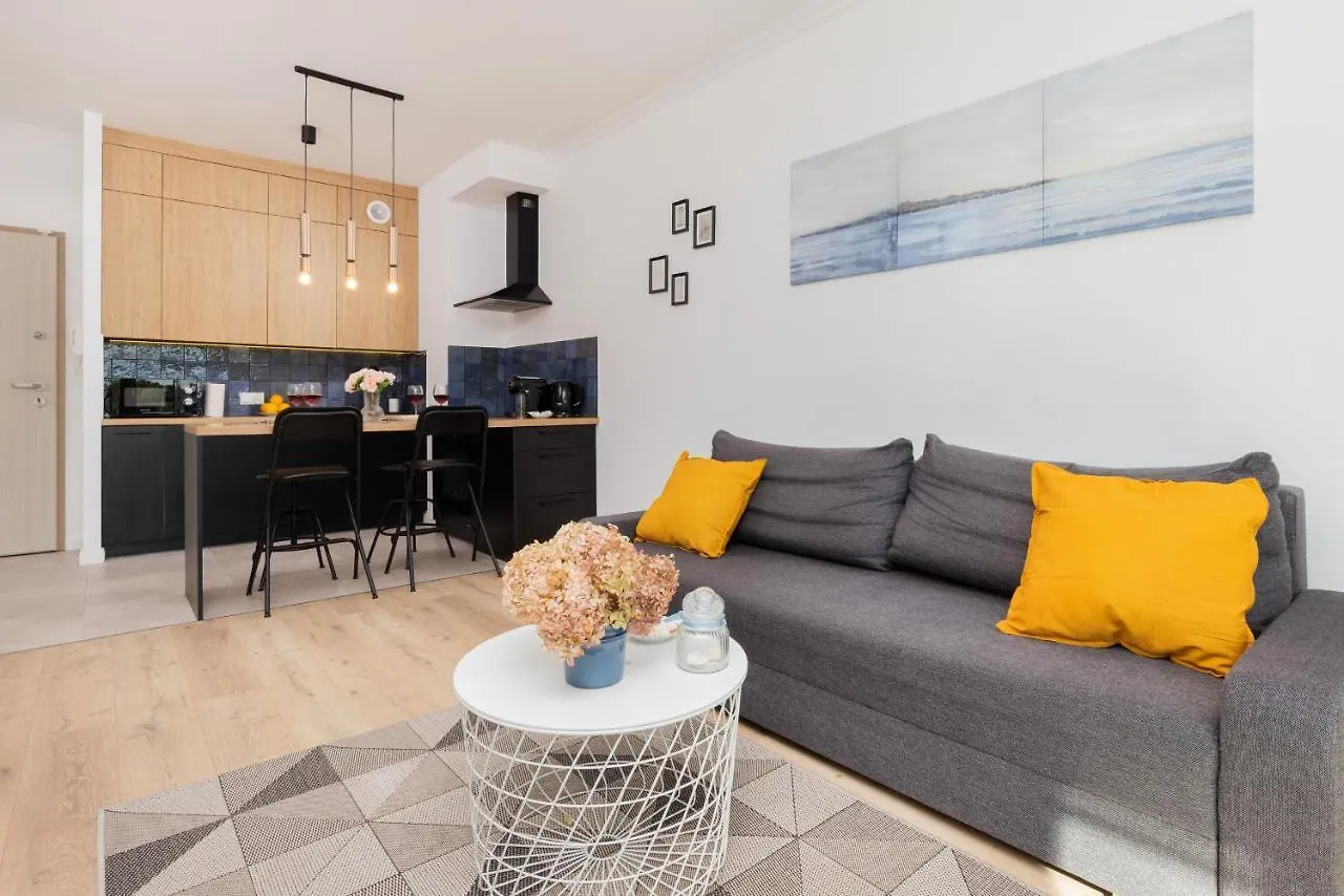Modern Apartment With Balcony By Noclegi Renters Gdansk